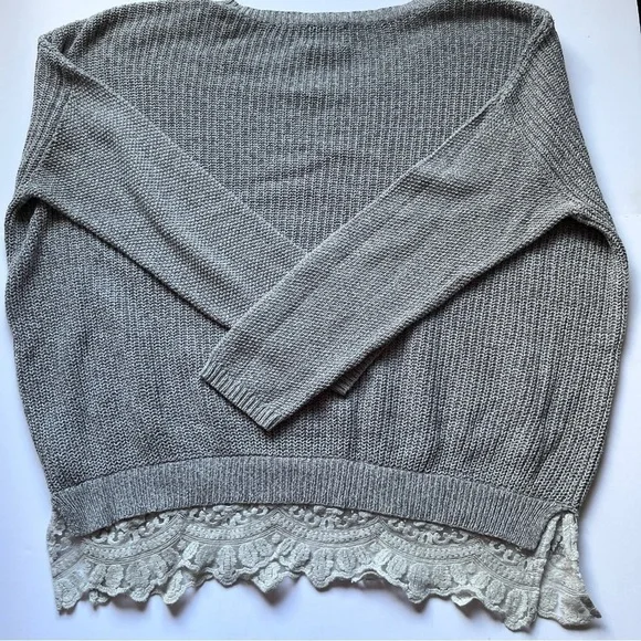 Urban Outfitters Pins & Needles Oversized Lace Trim Sweater Gray Knit Cozy Sz M - Picture 4 of 12